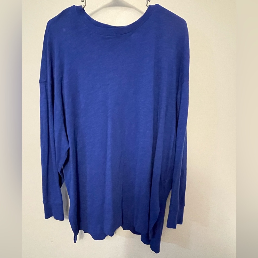 Old Navy Royal Blue Long Sleeve Tee